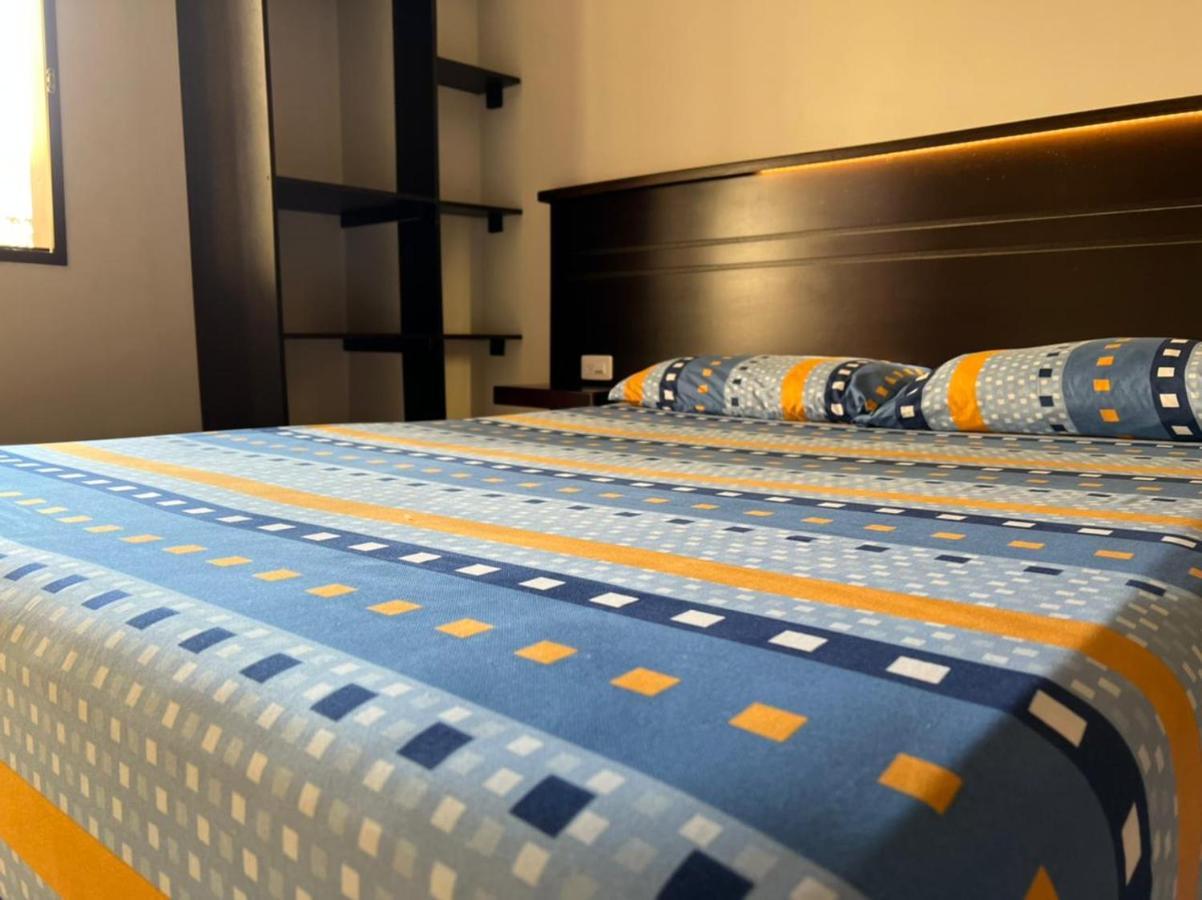Hotel Marialu Ocaña Extérieur photo