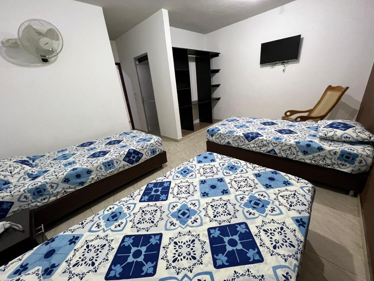 Hotel Marialu Ocaña Extérieur photo