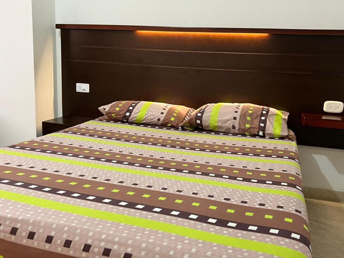 Hotel Marialu Ocaña Extérieur photo
