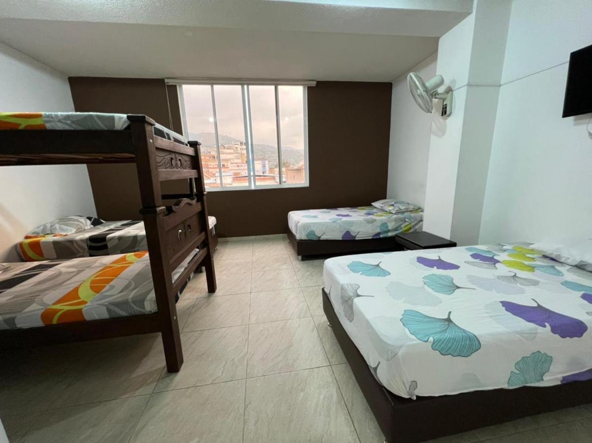Hotel Marialu Ocaña Extérieur photo