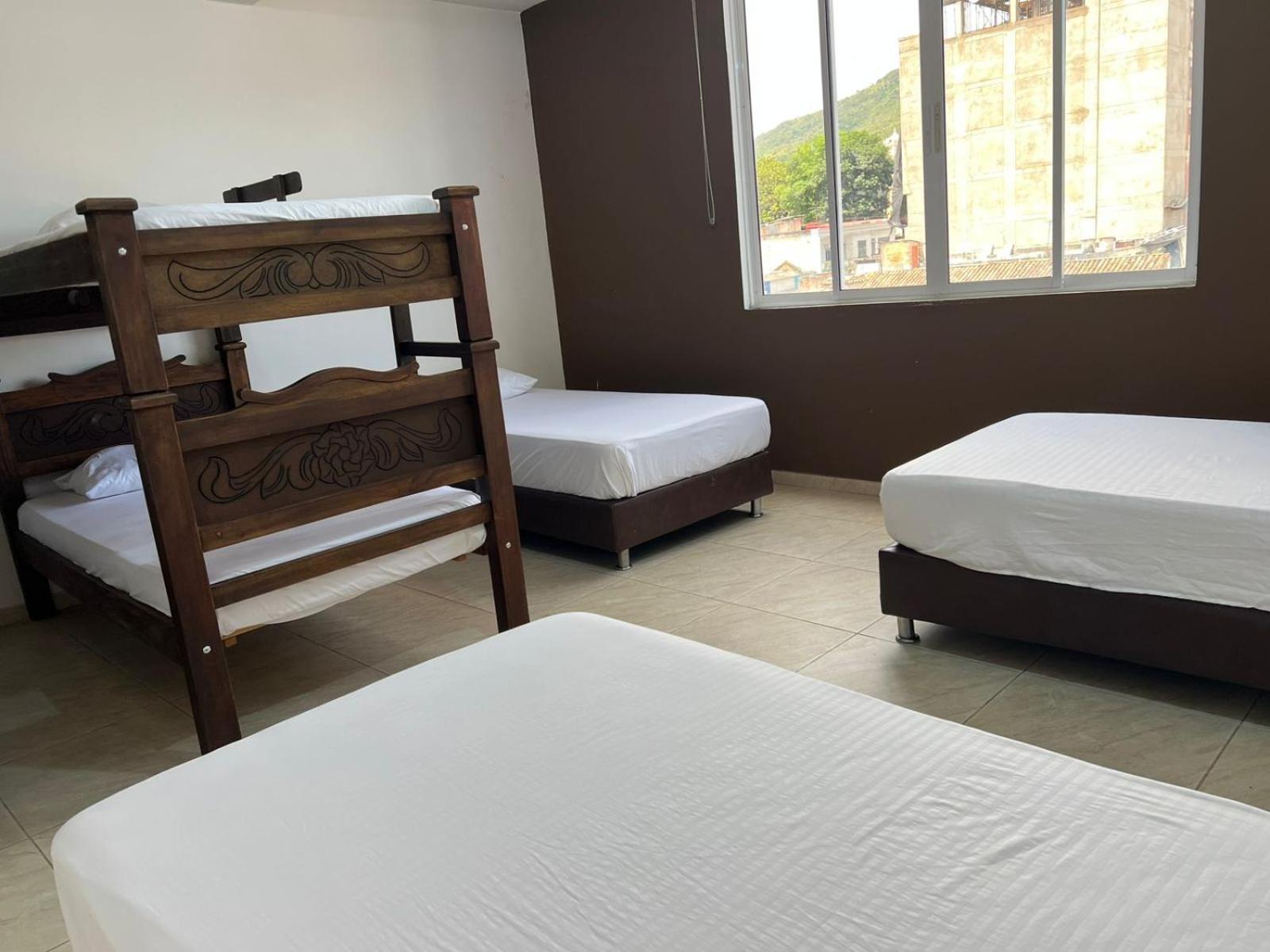 Hotel Marialu Ocaña Extérieur photo